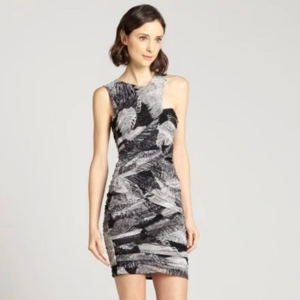 BCBGMAXAZRIA Dress Women's Size XXS Black White Printed Roxanne Mini Cut Out